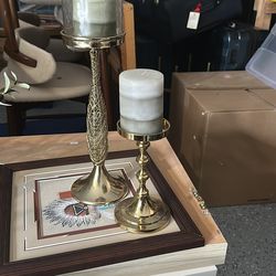 Candle holders come with candles