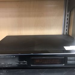 ONKYO QUARTZ Synthesized Fm Stereo / Am Tuner 