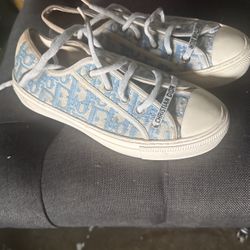 500 or i’ll take 450 i don’t want them can’t fit them wore 2x size 7
