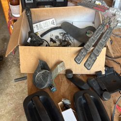 Assorted Chevy Silverado Parts 2001-2006