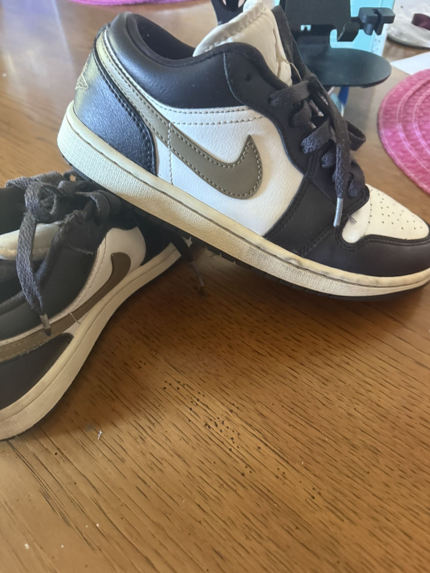 Jordan 1 Retro Low