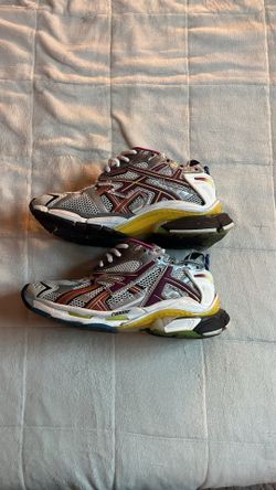 Balenciaga runners