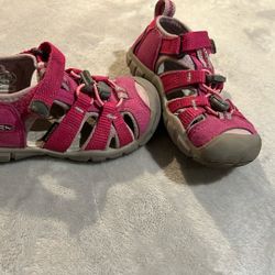 Girl Sandals 
