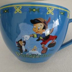 Disney Pinocchio & Figaro Mug
