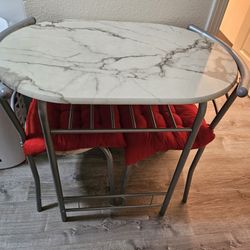 Mini Table 
