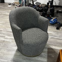 albaro armchair 31” swivel 360°