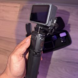 GO PRO HERO BLACK 12 with CREATOR KIT and HEADBAND