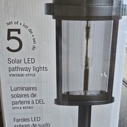 Solar Pathway Lights
