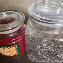 Christmas Candle 4 Pc Brand New Never Open