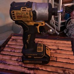 20 Volt Dealt Impact Drill