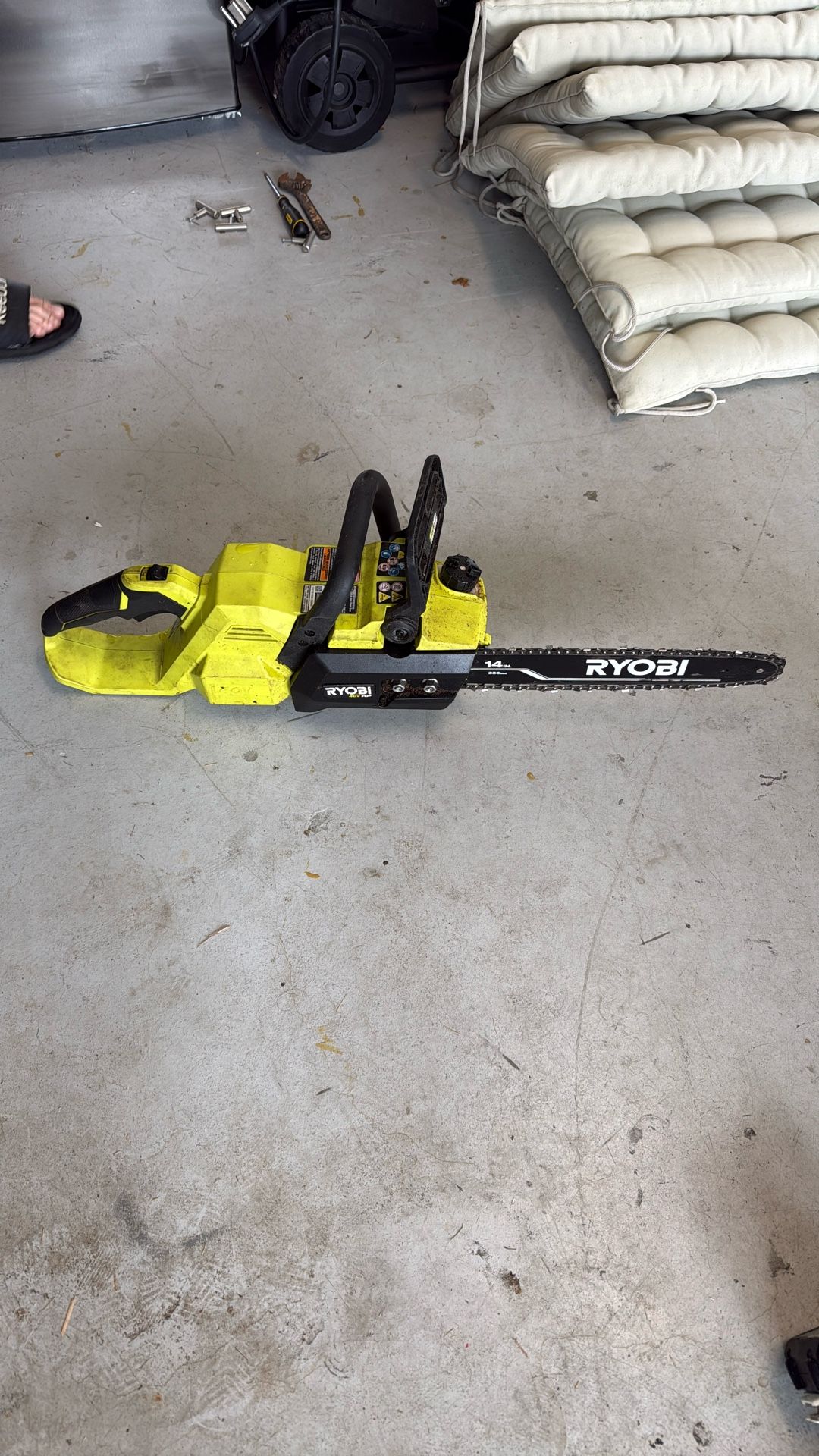 Ryobi 40v 14in Chainsaw