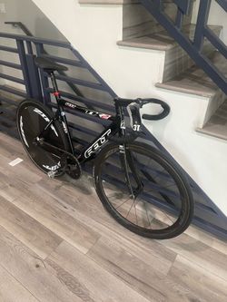 Track bike