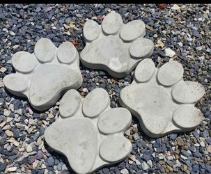 4....15inch concrete stepping stones