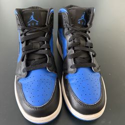 Black and Blue Jordan 1