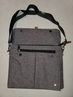 Brand new computer bag carry all