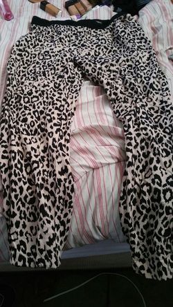 Pants for woman
