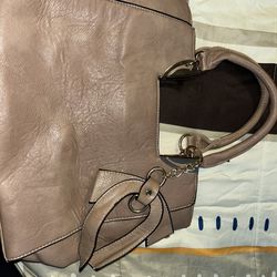 Beige leather bag