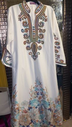 Arabic dress