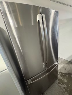GE Stainless Steel French Door Refrigerator