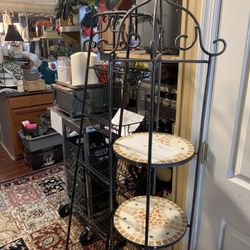 3 Shelf Round Unit