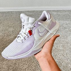 Adidas & Nike Kicks – Offered in Different Sizes piece laugh
