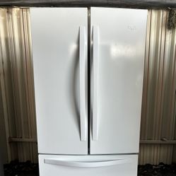 Whirlpool 30’ French Door Refrigerator (W/Icemaker)