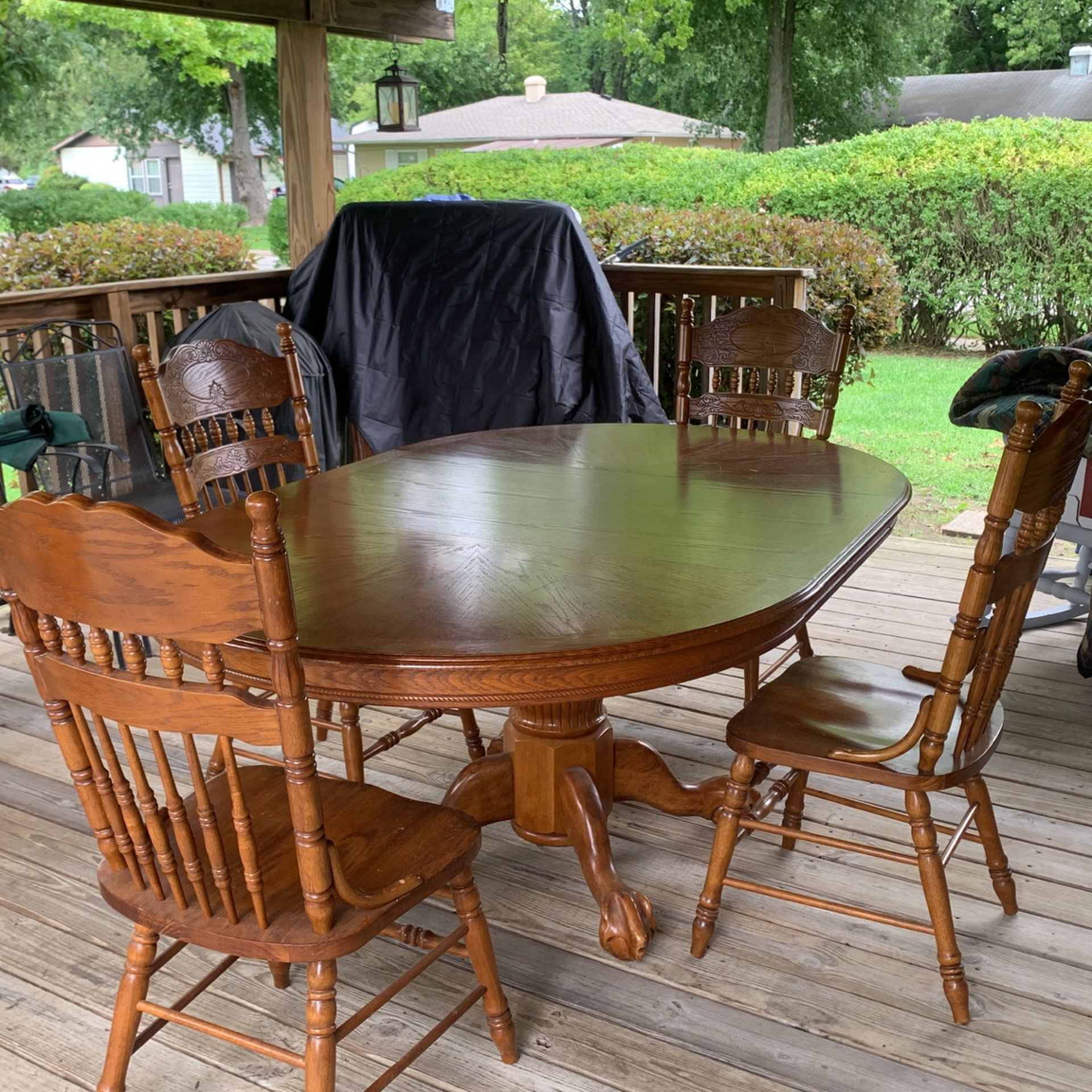 Dining Room Table And Chairs