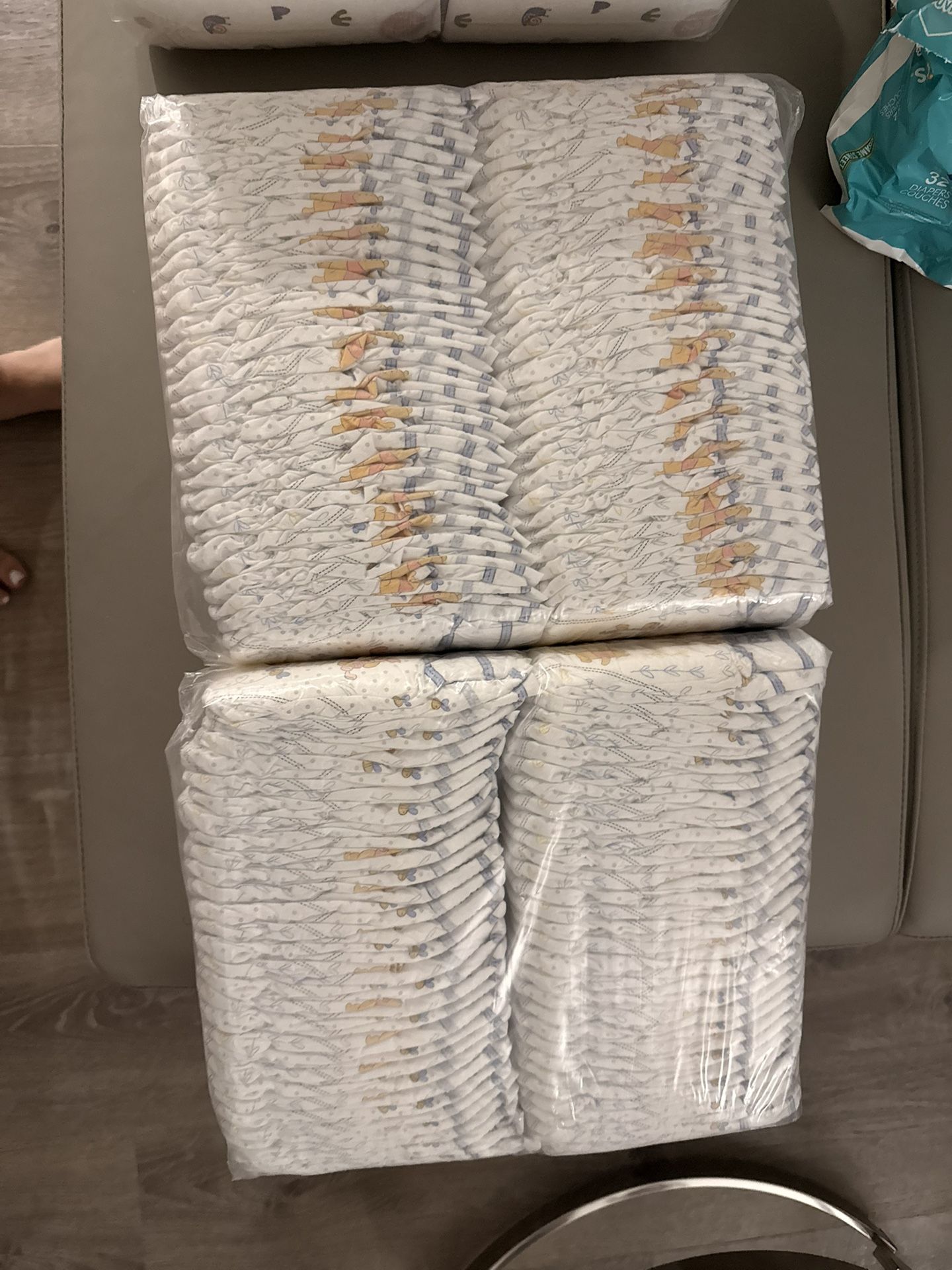 Baby Pampers