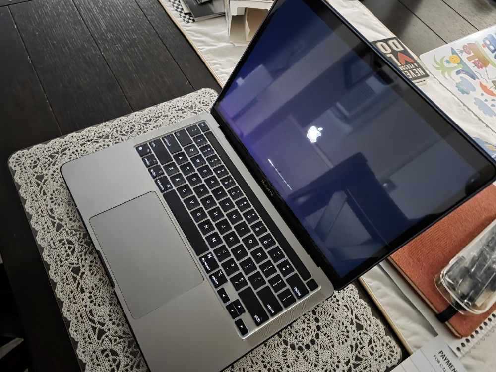 MacBook Pro M1, 526gb Model 