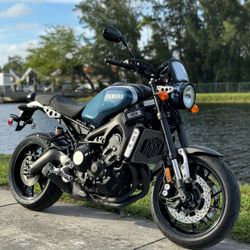 2017 YAMAHA XSR900