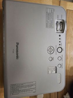 Panasonic PT-LB51U Projector