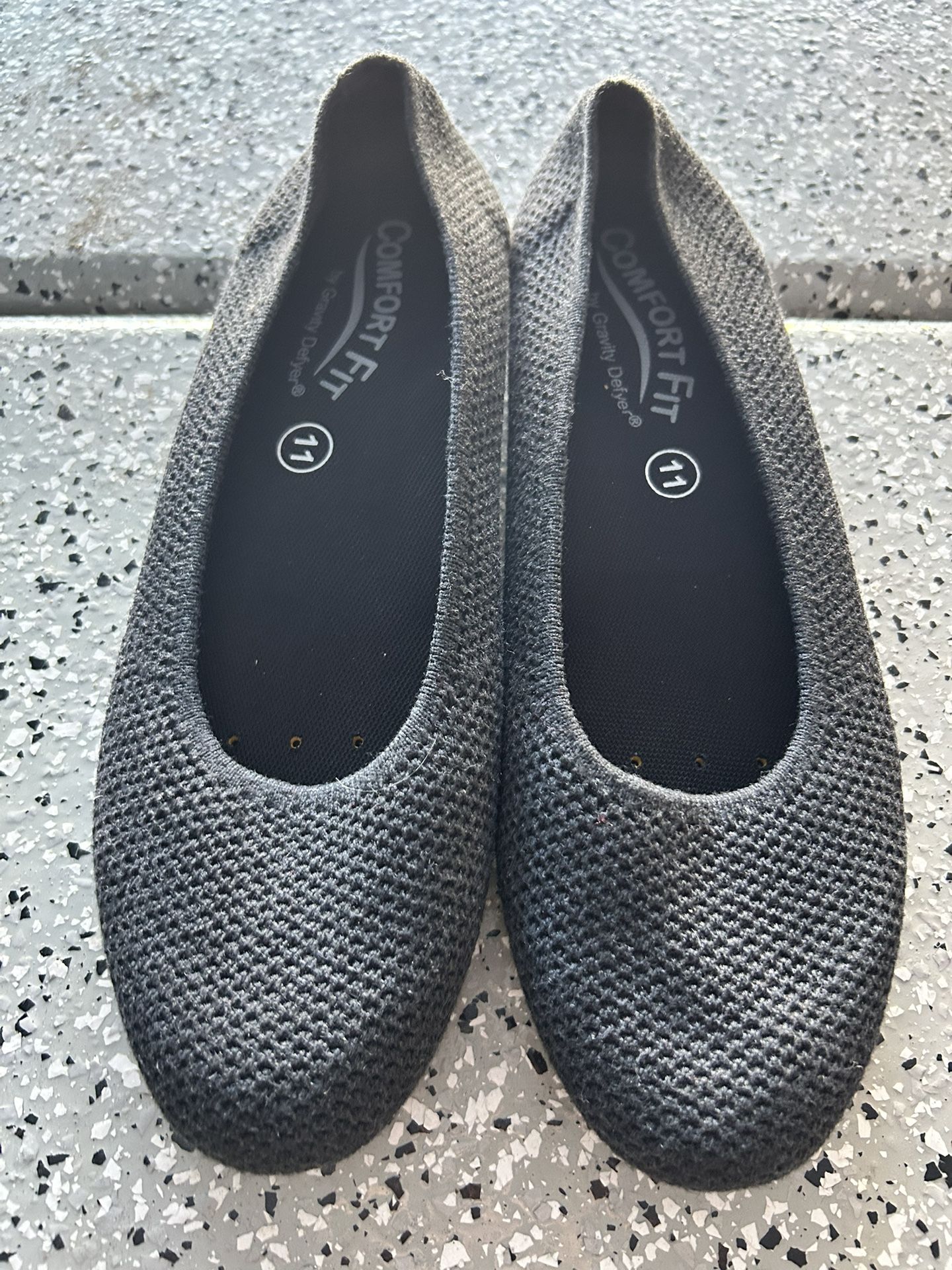 $5 Women’s 11. Comfort Fit Flats