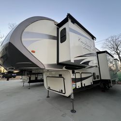 2019 Forest River Cardinal Luxury 3950TZX