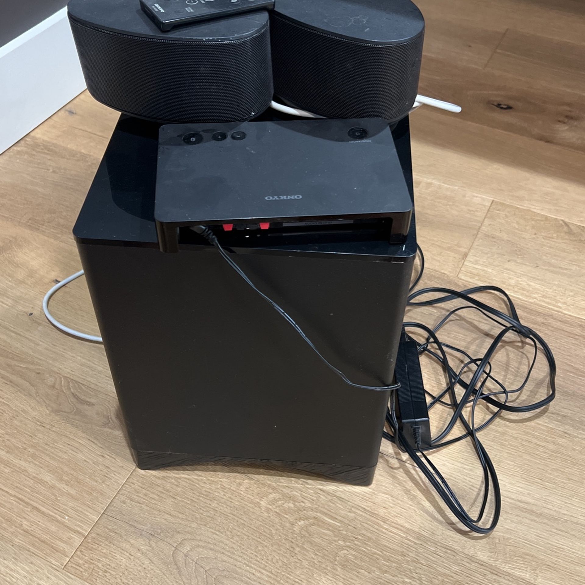 Onkyo Surround Sound System