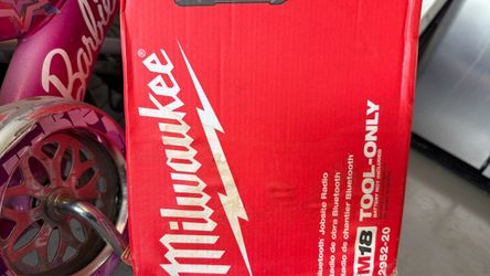 Milwaukee Bluetooth speaker
