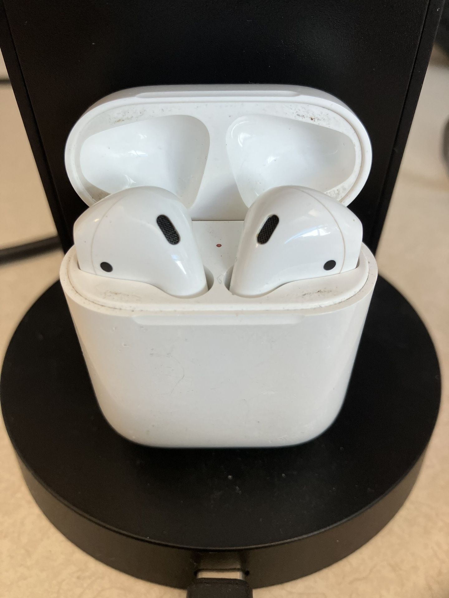Apple AirPods