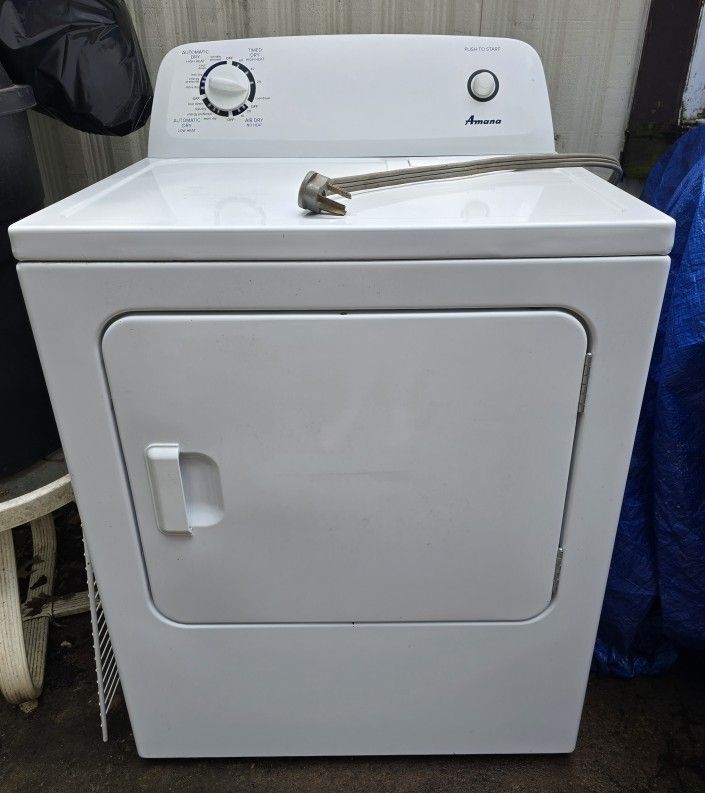 AMANA ELECTRIC DRYER FOR SALE LIKE NEW