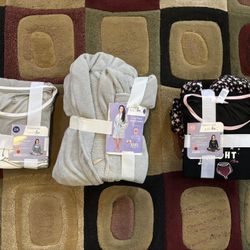 3PC Women’s Sleepwear & Robe Bundle (New w/ Tags)