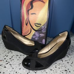 Comfy, Black Dress Shoes!!!