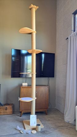 Cat scratching post