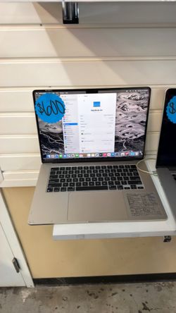 Apple laptop A3114 NO CHARGER