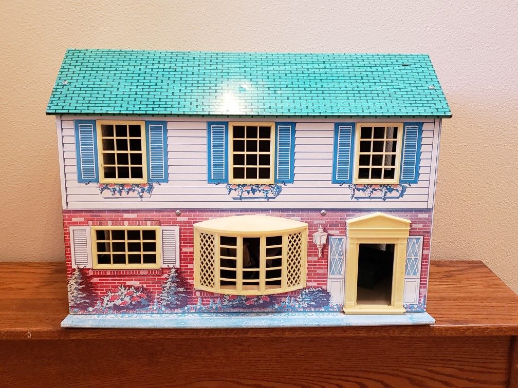 Vintage 1970s Marx Toys Tin Dollhouse