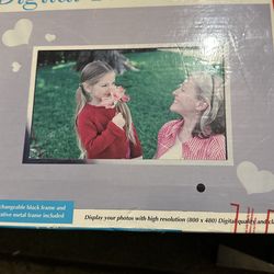 True Digital Photo Frame