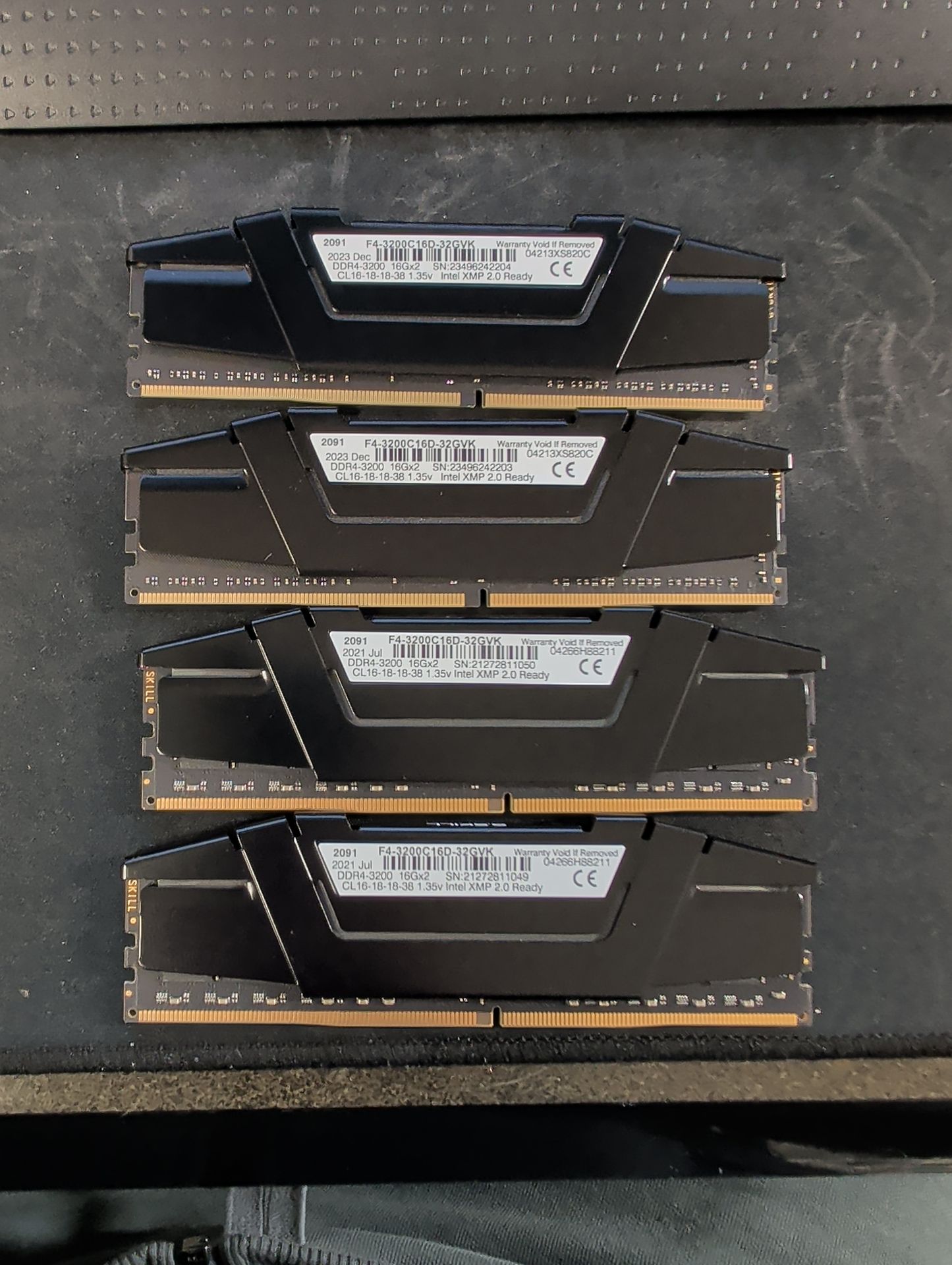 G.skill DDR4-3200 4x16Gb 2xmatched pairs