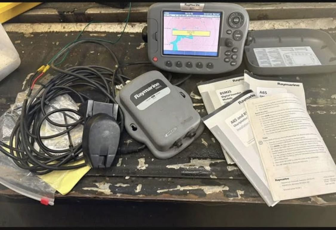 Raymarine A65 GPS Sonar Chart Plotter, raymarine raystar rs12 & Raymarine Boating, fishing