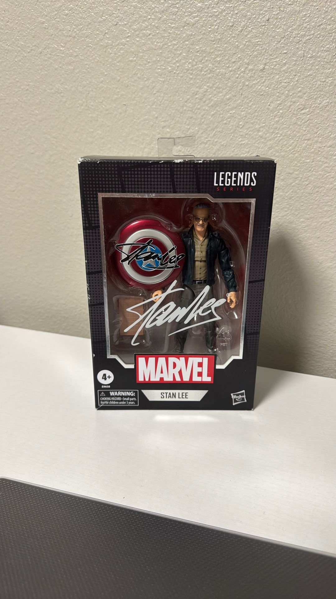 Marvel Legends Stan Lee Figure