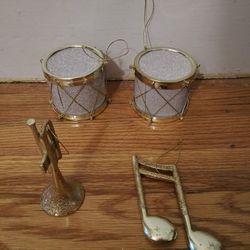 Set Of Gold Musical Christmas Ornaments Includes 2 Drums, A Trumpet, And A Musical Note 4 Altogether