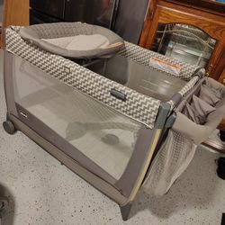 Graco   Baby  Every Thing Like New