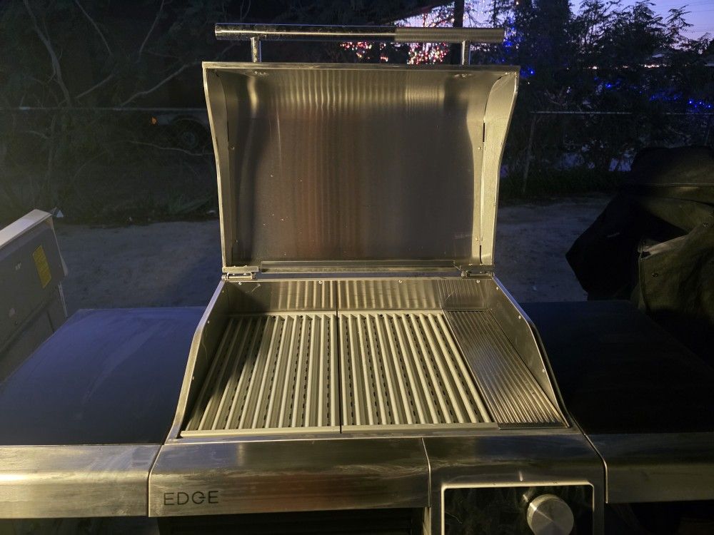 Charbroil Electric BBQ