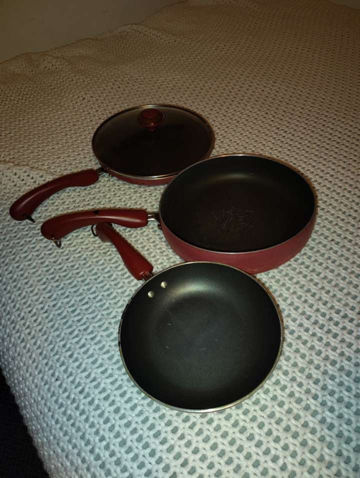 Pans With Lids